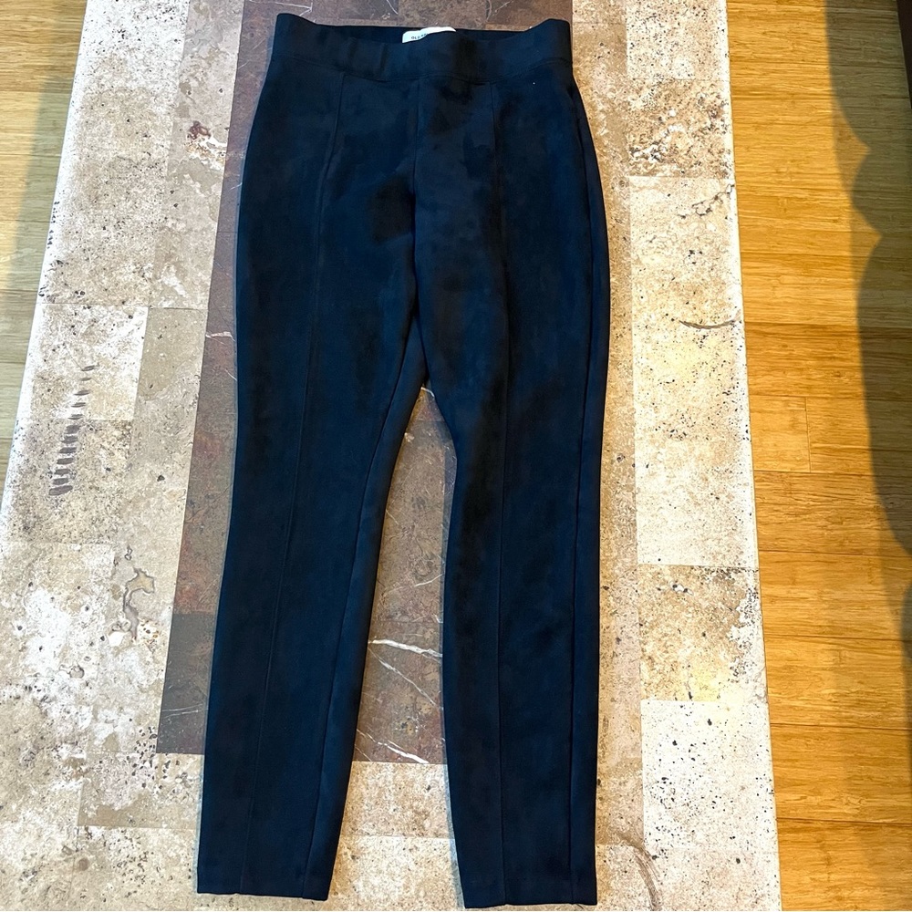 Women’s SZ S OLD NAVY BLACK MID RISE SUEDED FEEL MID RISE “STEVIE” PULL ON PANTS